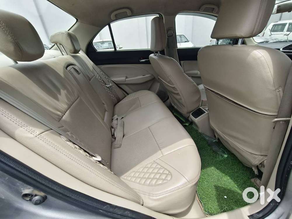 Maruti Suzuki Dzire 1.2 Vxi, 2022, Petrol