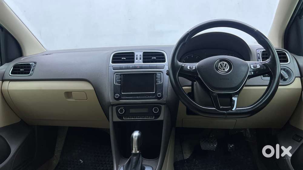 Volkswagen Vento Tsi, 2021, Petrol