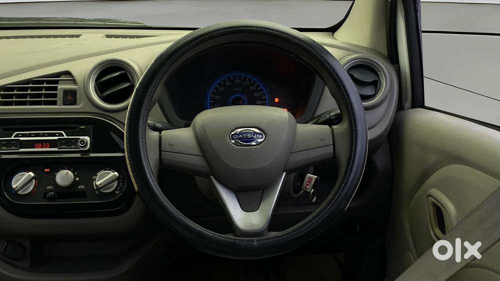 Datsun Redigo T Option, 2016, Petrol