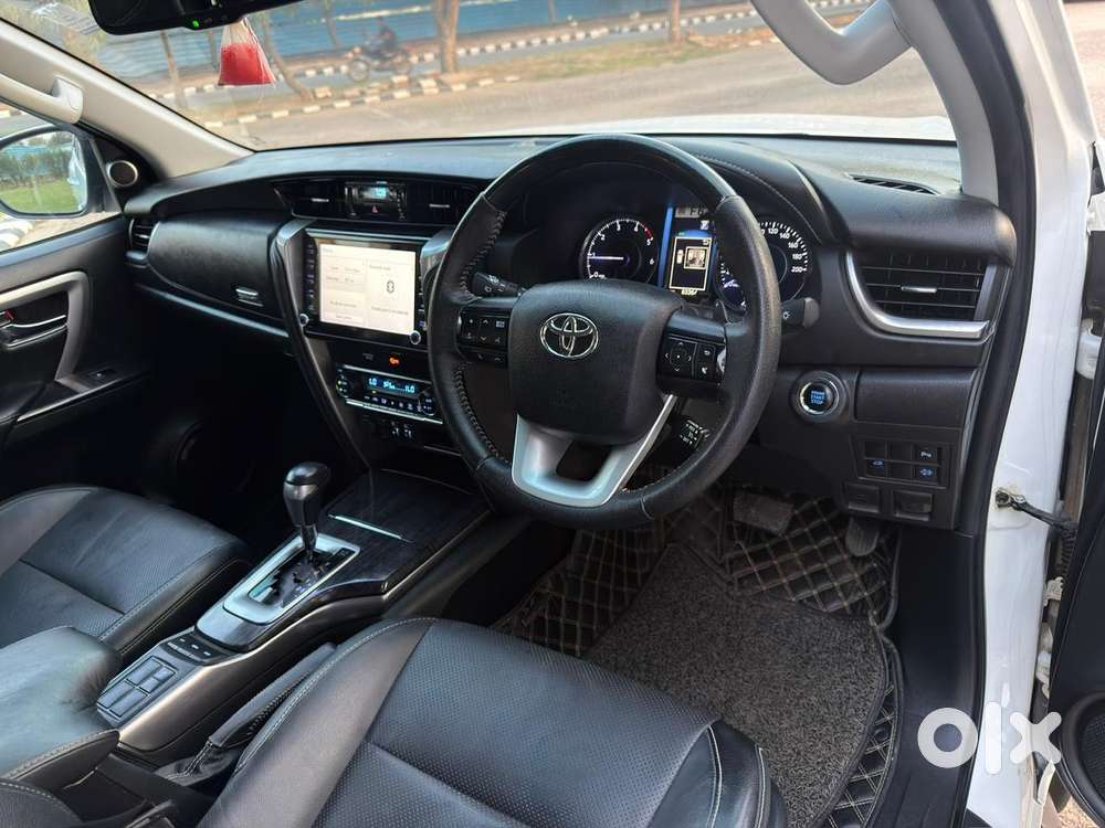 Toyota Fortuner 3.0 4x2 Automatic, 2022, Diesel