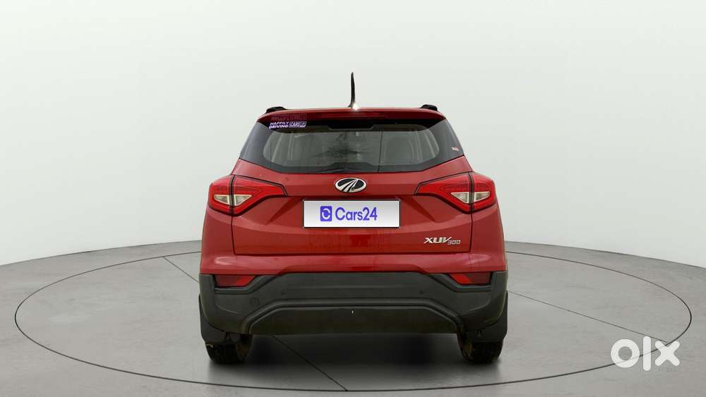 Mahindra Xuv300 W6, 2022, Petrol