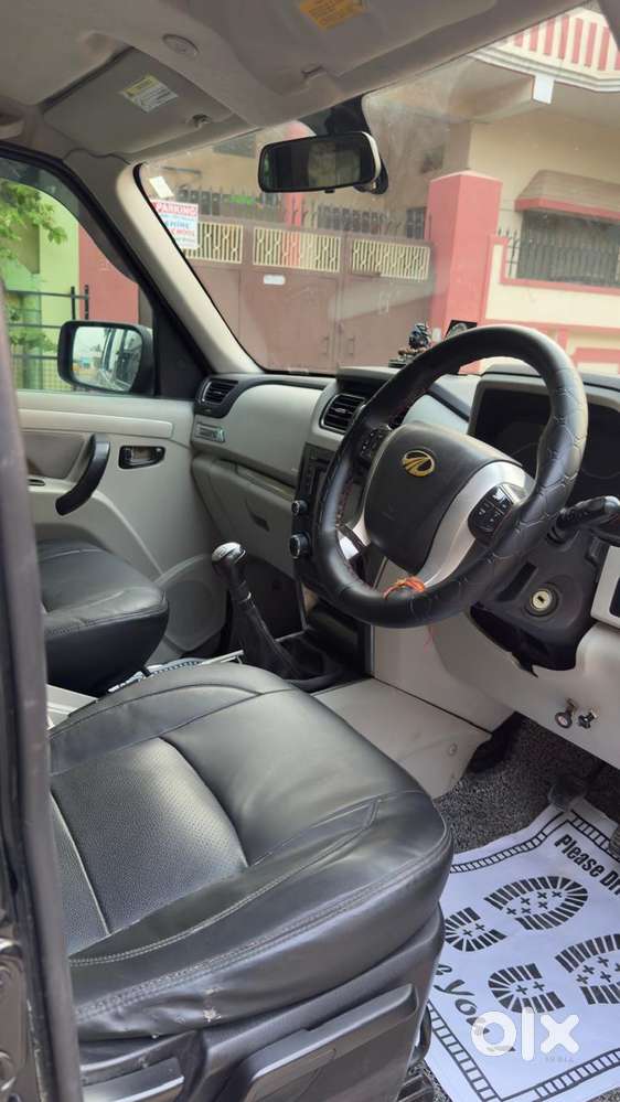 Mahindra Scorpio S10, 2016, Diesel