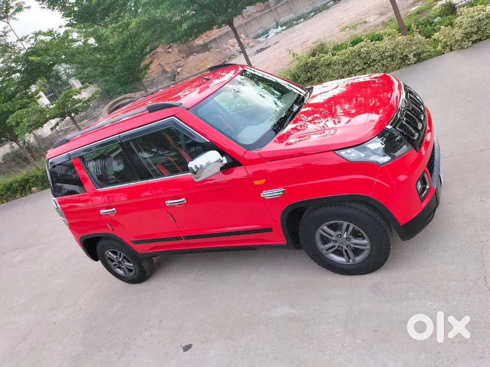 Mahindra Tuv 300 T10 Opt, 2019, Diesel
