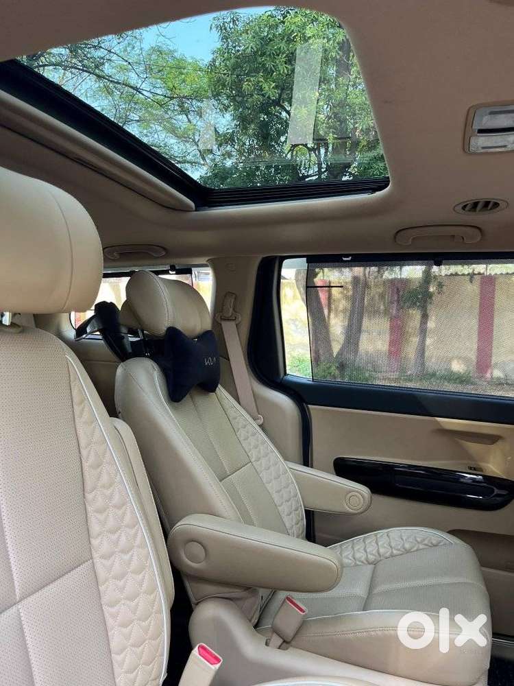 Kia Carnival Limousine Plus 7 Str, 2022, Diesel