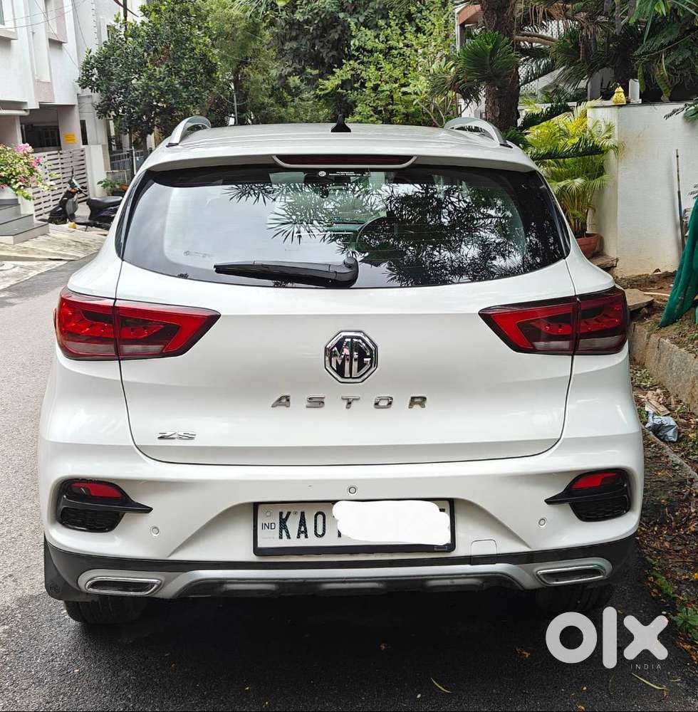 Mg Astore Super Cvt 1.5 Na Automatic Only 11,500 Km Driven