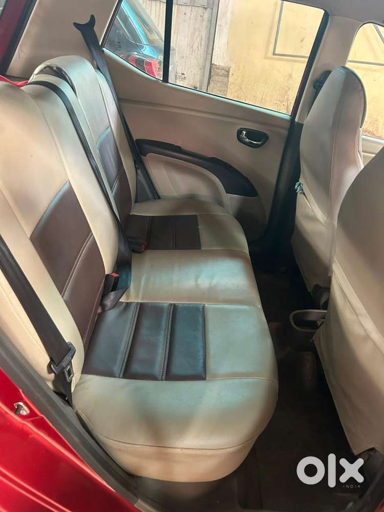 Hyundai Petrol Manual 2012