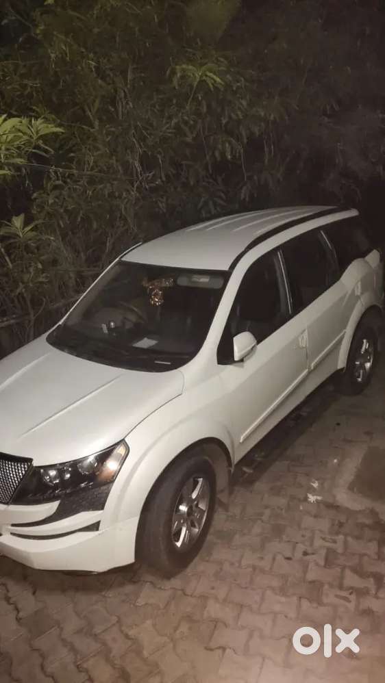 Hand Too Hand Army Perscon Car And Very Good Condition