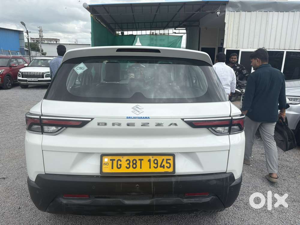 Maruti Suzuki Brezza Vxi S-cng, 2025, Petrol