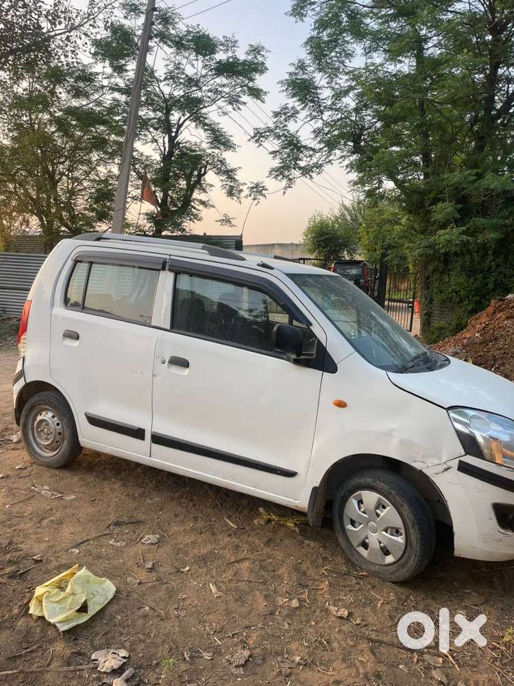 Maruti Suzuki Wagonr Petrol 2017 December 2nd Owner