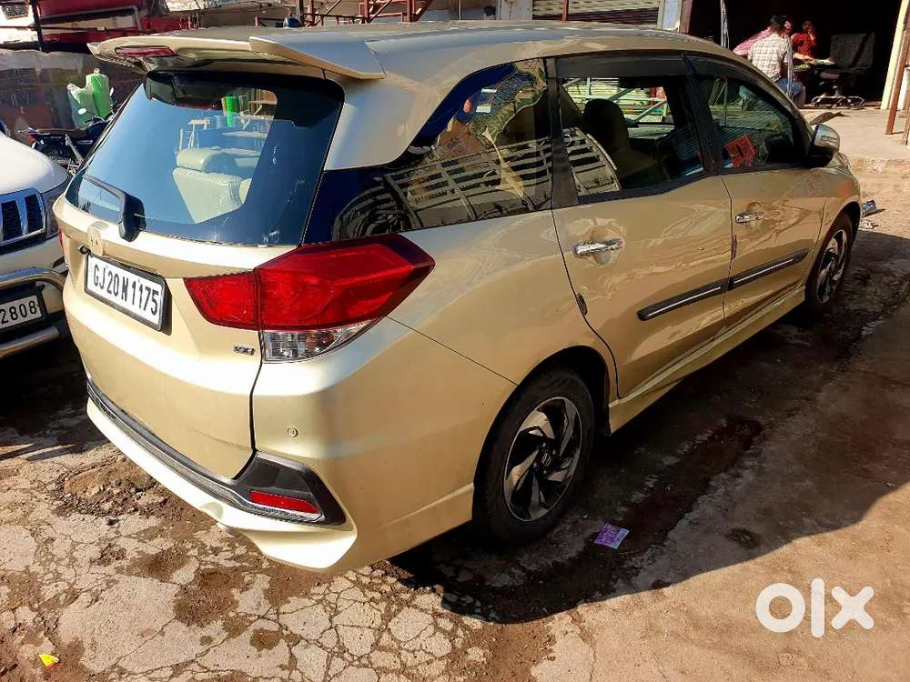 Honda Mobilio 2015 Tip Top Condition