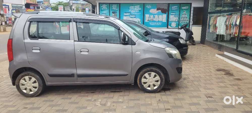 Suzuki Wagnor Lxi 2014