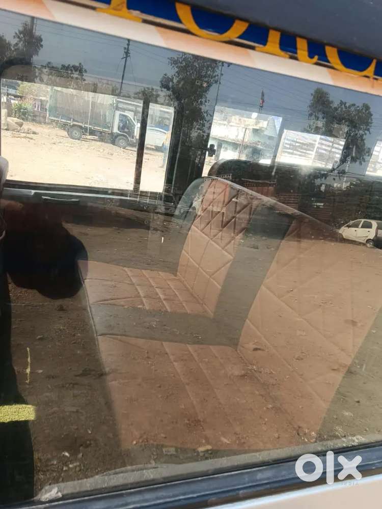 Force Motors Trax Cruiser 2005