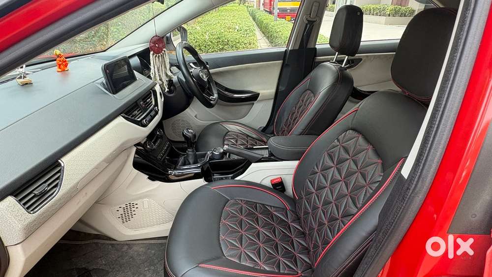 Single Handily Driven Tata Nexon Diesel Top Model