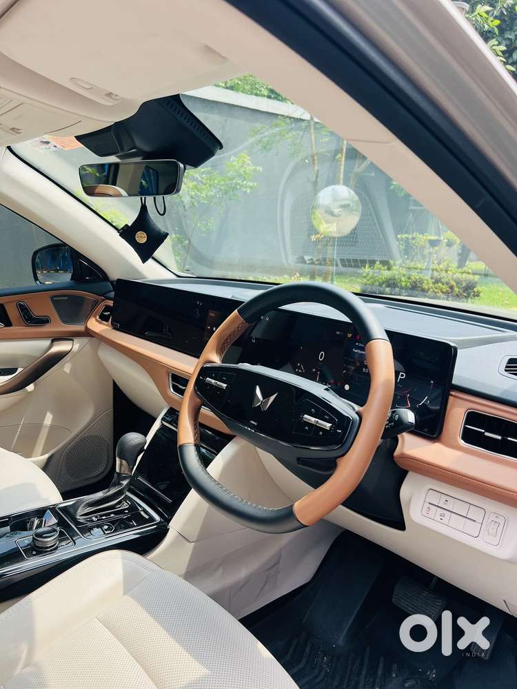 Mahindra Xuv 7xo Ax7l Diesel Awd At, 2026, Diesel