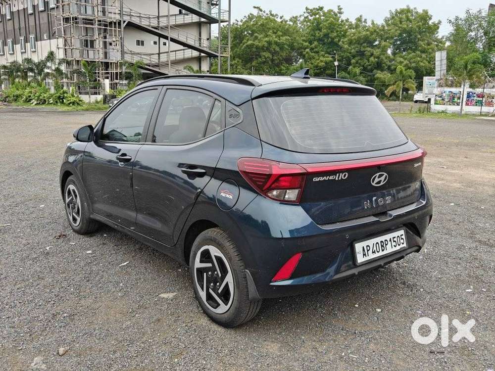 Hyundai Grand I10 Nios Sportz Petrol, 2024, Petrol