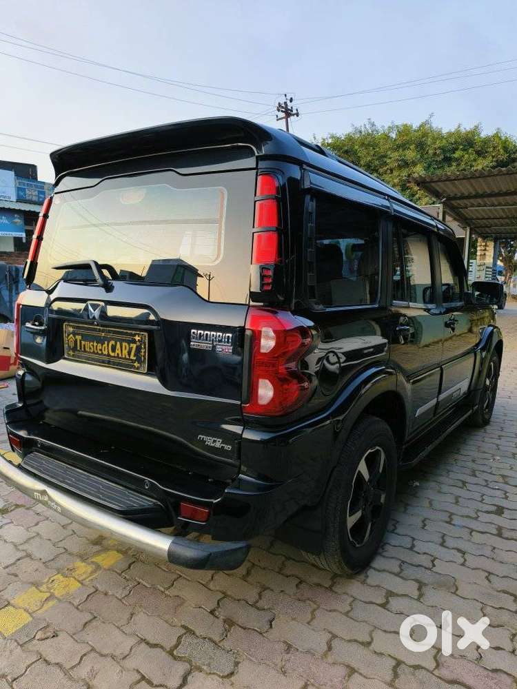 Mahindra Scorpio Classic 2.2 S 11 Mt 7 Str, 2023, Diesel
