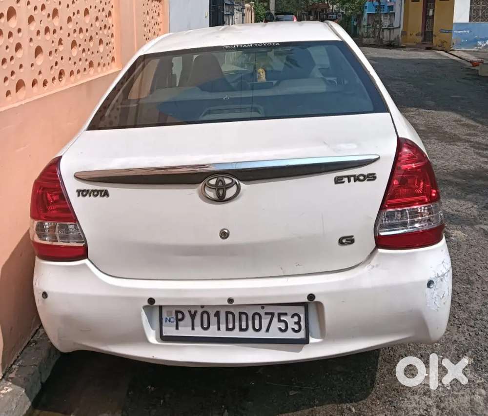 Toyota Etios 2011 Petrol 96000 Km Driven