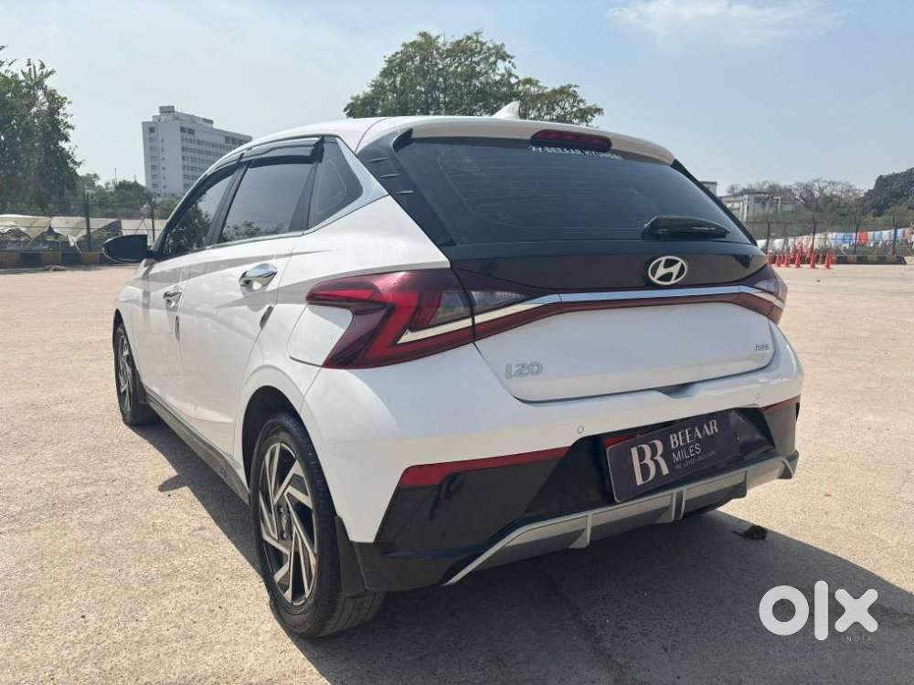 Hyundai I20 Asta (o) 1.2 Mt, 2024, Petrol