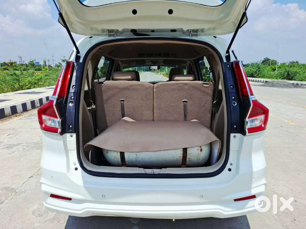 Maruti Suzuki Ertiga 1.5 Vxi, 2025, Cng & Hybrids