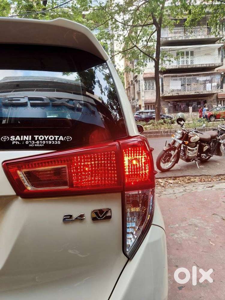 Toyota Innova Crysta 2.4 V 8 Str, 2019, Diesel