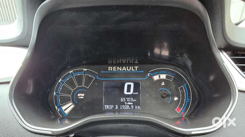 Renault Triber Rxz, 2021, Petrol