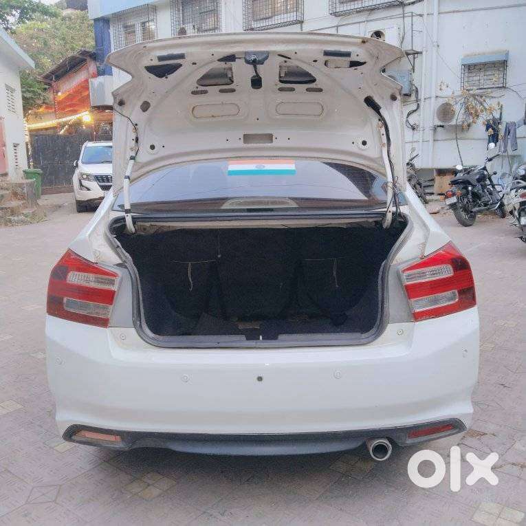 Honda City 2011-2013 1.5 V Mt Sunroof, 2012, Petrol
