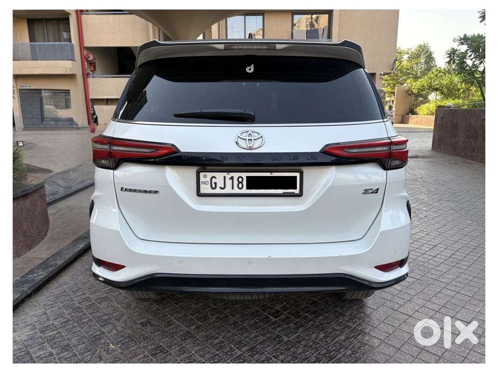 Toyota Fortuner Legender 4x4 At 2.8, 2025, Diesel