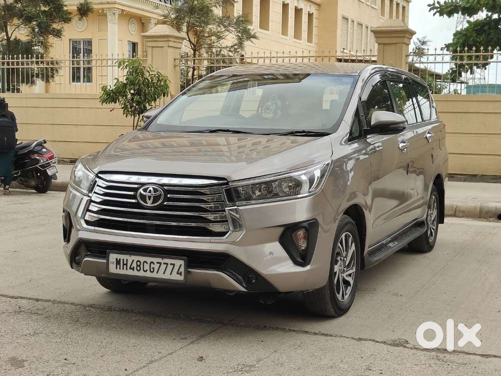 Toyota Innova Crysta [2020-ongoing] 2.4 Gx 8 Str, 2022, Diesel