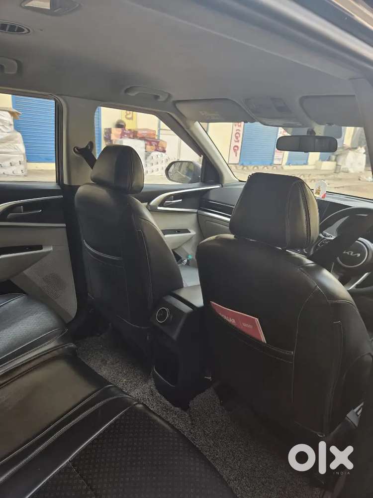 Kia Carens 2023 Diesel Well Maintained