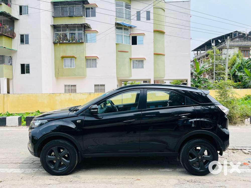 Tata Nexon Amt Xza Plus, 2022, Petrol