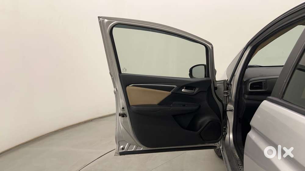 Honda Jazz V At I-vtec, 2015, Petrol