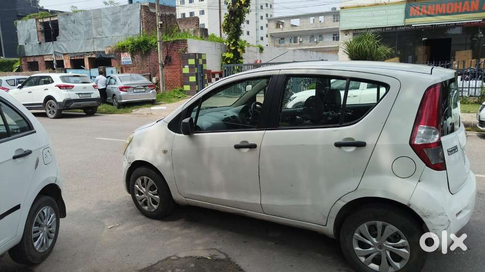 Maruti Suzuki Ritz Lxi, 2012, Petrol