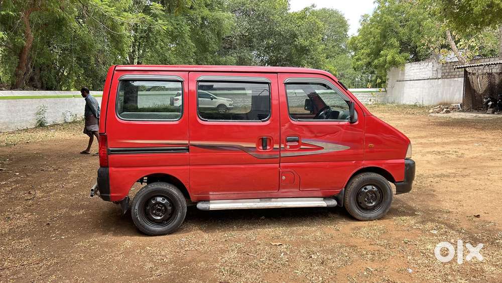 Maruti Suzuki Eeco 5 Seater Ac, 2011, Petrol
