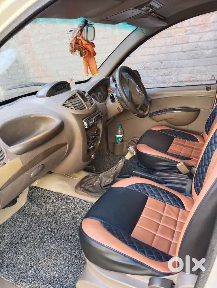 Mahindra Xylo 2.5 E4 2011