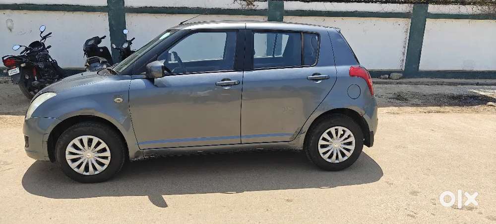 Maruti Suzuki Swift 2009 Diesel 182000 Km Drive