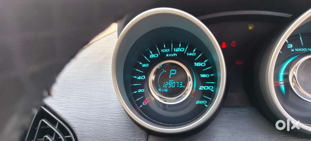 Mahindra Xuv500 W10 Awd, 2016, Diesel