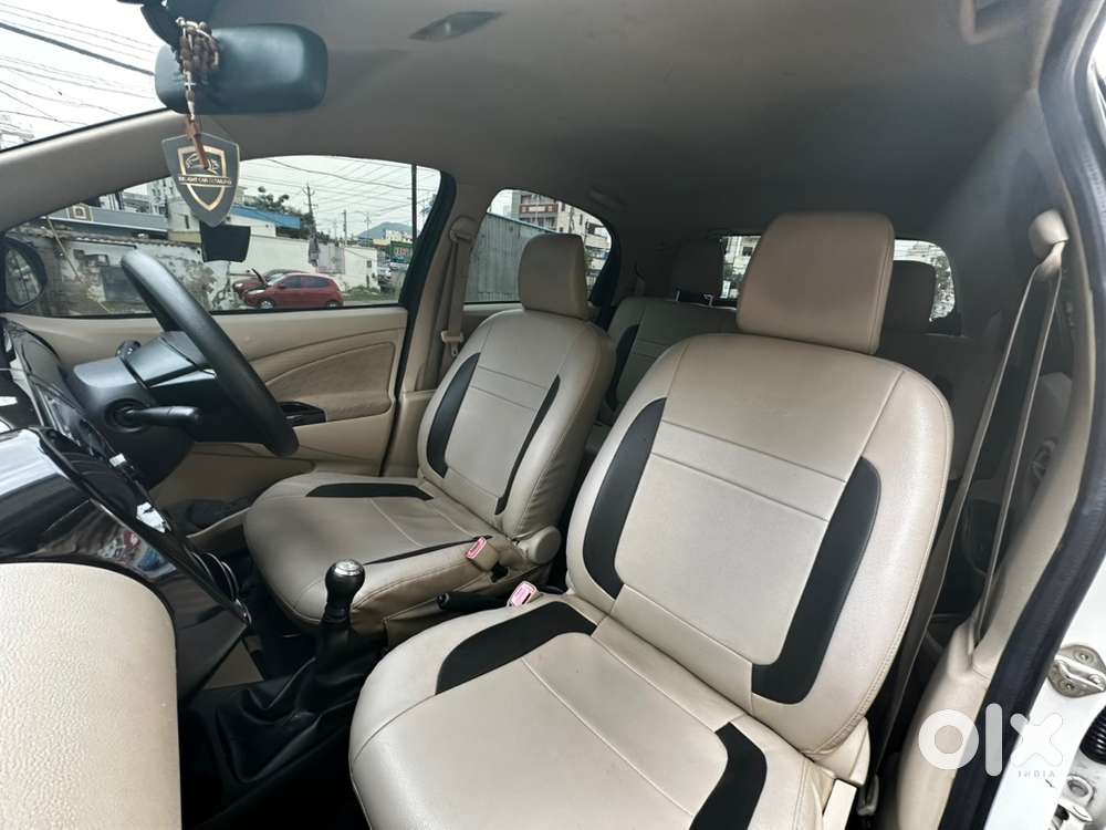 Toyota Etios Liva 2019
