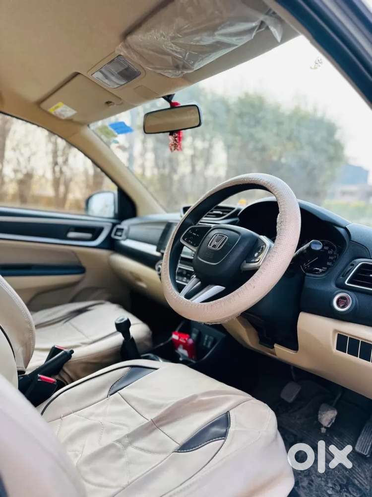 Honda Amaze 2nd Gen Vx, 2021, Petrol