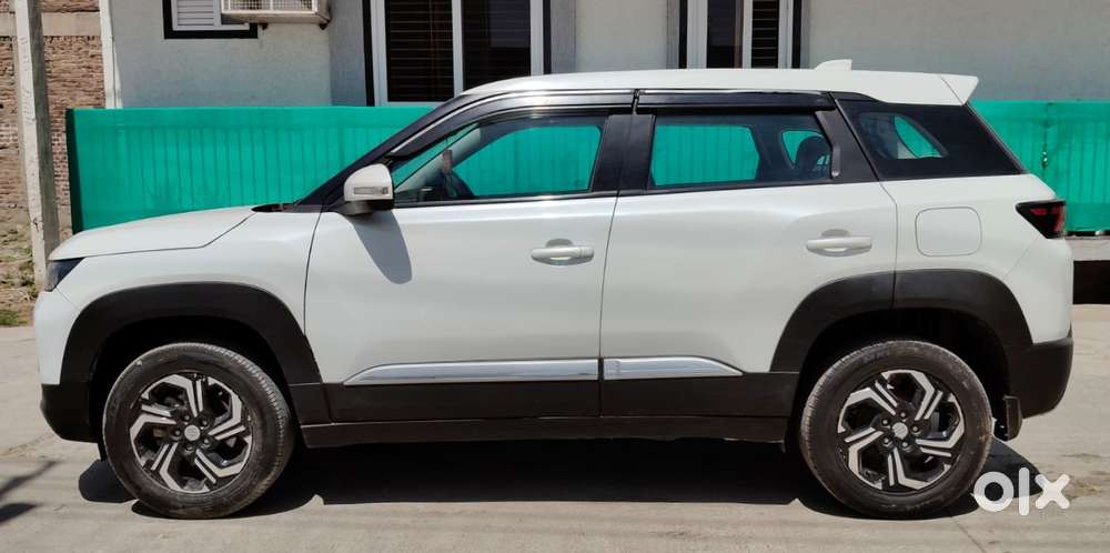 Maruti Suzuki Brezza 1.5 Vxi Smart Hybrid, 2022, Petrol