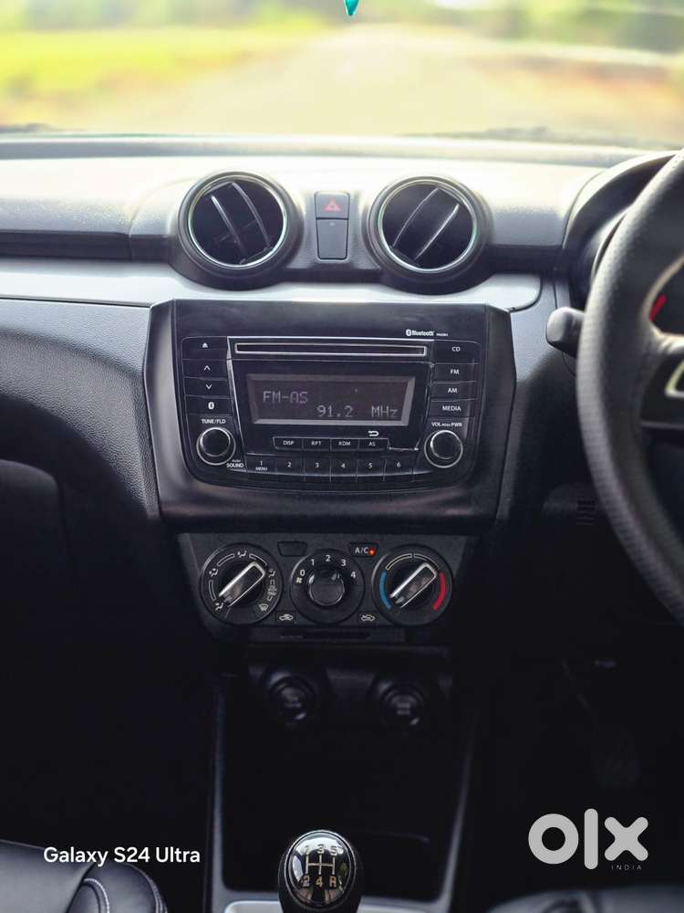 Maruti Suzuki Swift Vxi + Manual, 2019, Petrol