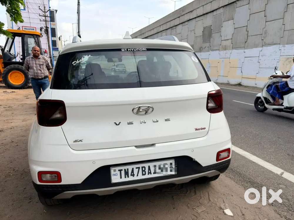 Hyundai Venue Turbo 2021
