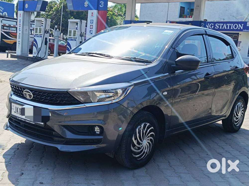 Tata Tiago 1.2 Revotron Xe Option, 2024, Petrol