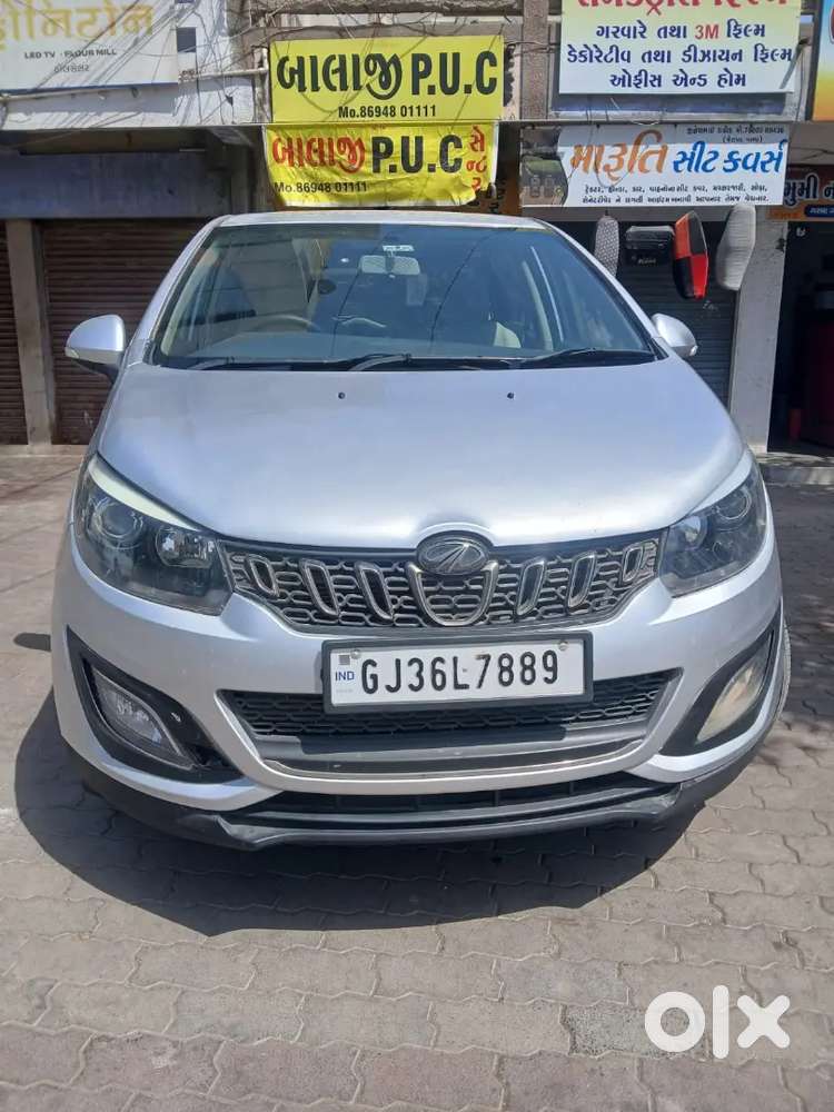 Mahindra Marazzo M8 2018