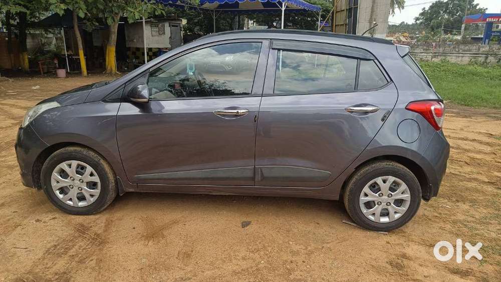 Hyundai Grand I10 Sportz, 2014, Petrol