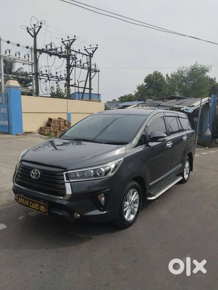 Toyota Innova Crysta 2.4 V, 2017, Diesel