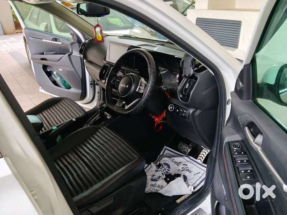 2024 Kia Sonet Gtx+ 1.5 Diesel At White | 1st Owner | Bh | 30,055 Km