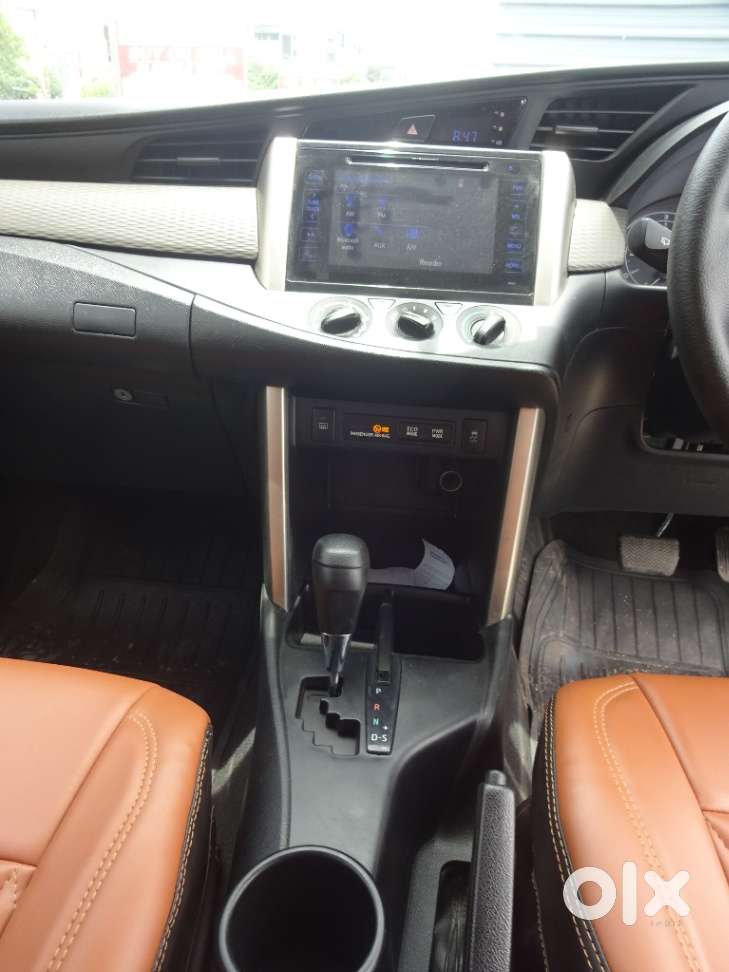 Toyota Innova Crysta [ ] 2.4 Gx At 8 Str, 2020, Diesel