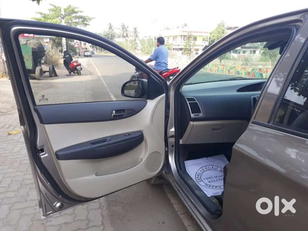 Hyundai I20 Sportz (good Condition)