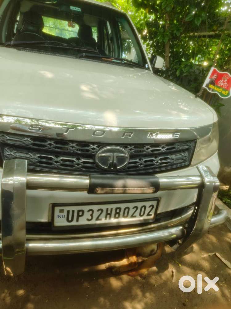 Tata Safari Strome In Good Condition