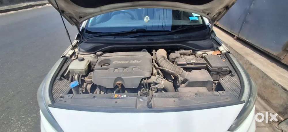 Well Maintained Single Owner Verna For Sale